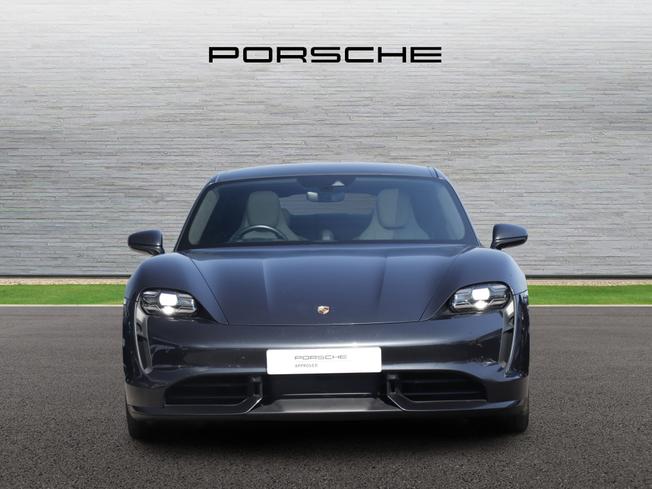 PORSCHE Taycan Photo 5