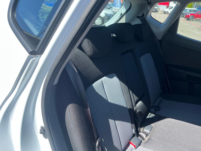 Kia Venga Photo 7177152f-db25-48e3-a090-154e59629cf9.jpg