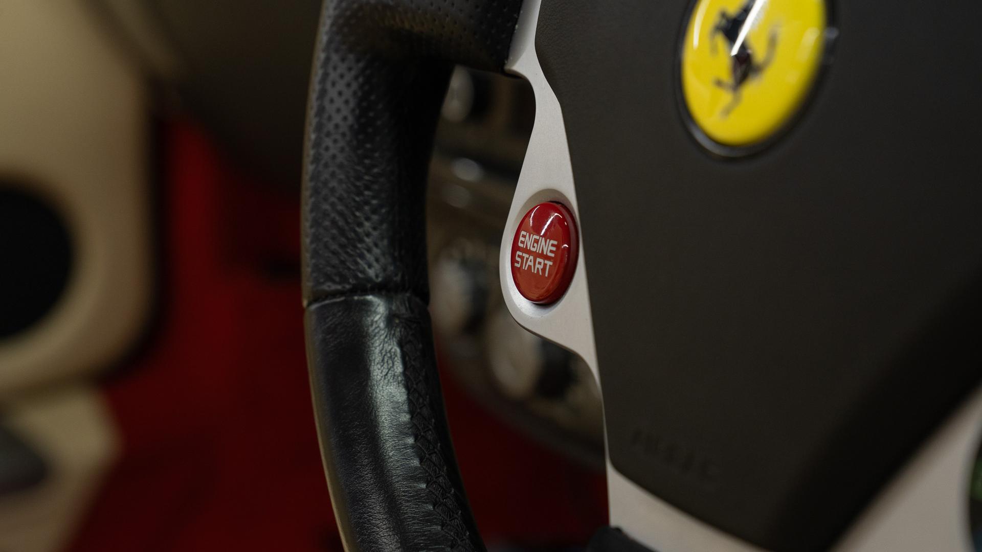 Ferrari F430 Photo 7185690d-8407-461f-8b33-2881cb57a8e9.jpg