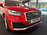 Audi Q2 Photo 3