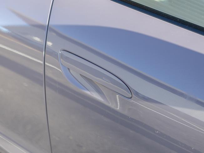 PORSCHE Taycan Photo 39
