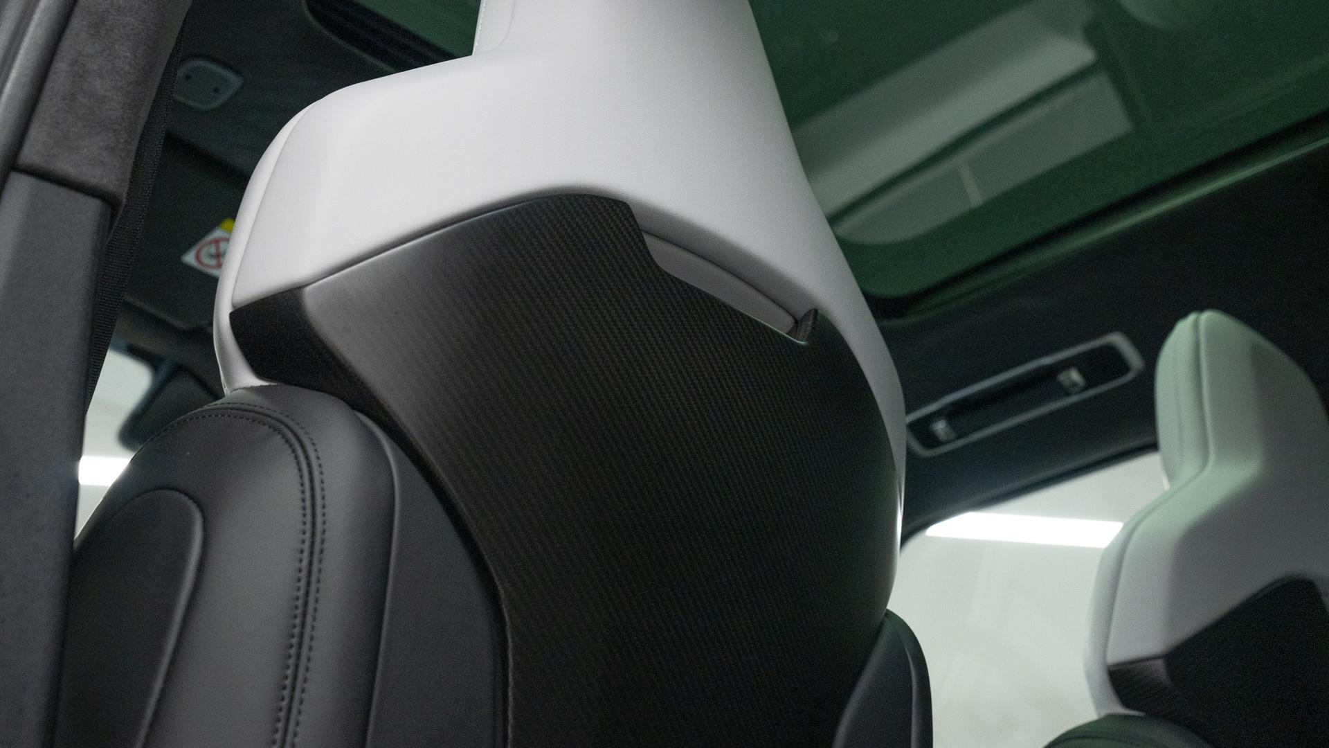 Land Rover Range Rover Sport Photo 71b8b511-b860-48be-87fe-f79f6c3ad0be.jpg