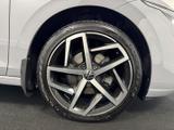 Volkswagen Golf Photo 15