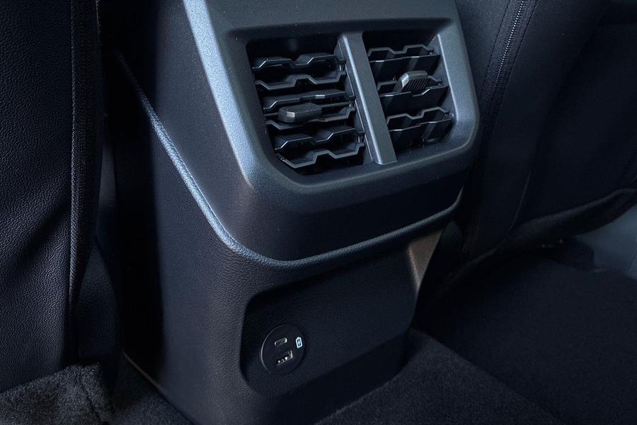 Ford RANGER Photo 71c2de43-6080-48b0-981d-845fdf1b7261.jpg