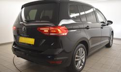 Volkswagen TOURAN Photo 3
