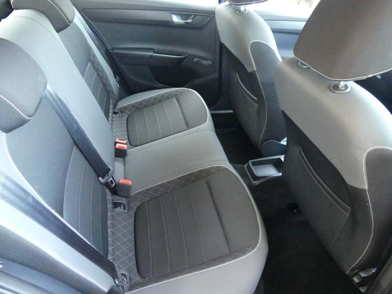 Skoda Fabia Photo 71c9dc84-0423-4232-9bf9-4912cc982004.jpg
