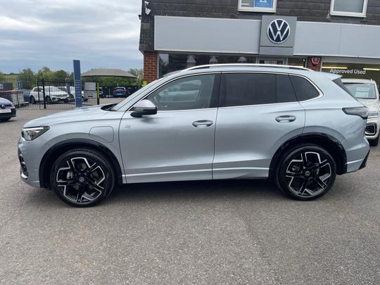 Volkswagen Tiguan Photo 71eb4552-3404-47e3-9e51-bd2de8d211fa.jpg