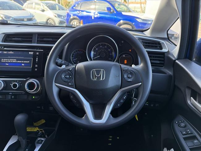 Honda Jazz Photo 7200fdaf-9ea0-4dee-8f34-a5781f93d0de.jpg