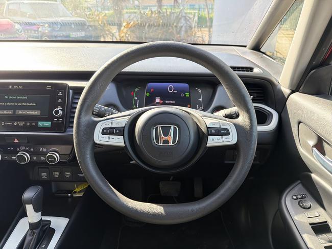 Honda Jazz Photo 7202f2af-9472-4053-a0e7-abf21fc0e0a0.jpg