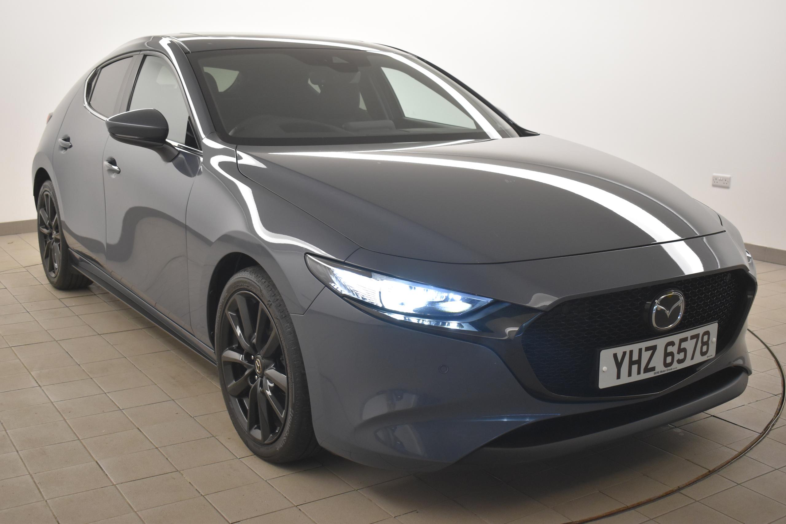 2022 3 2.0 E SKYACTIV X MHEV 186 SPORT LUX 5DR MILEAGE 24,042 FUELTYPE... photo