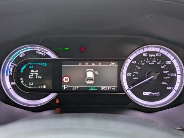 Kia Niro Photo 721a8d6f-59af-4ff7-a8df-8e103f25a6e9.jpg
