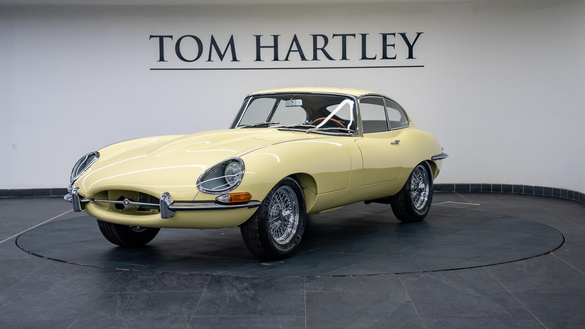 Jaguar E-Type Series I Coupe Photo 72229132-39d0-40b8-9980-c6aba863eae0.jpg