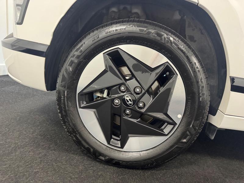 Hyundai KONA Photo 7226daa3-a2db-43c8-a377-d4ac09099a11.jpg