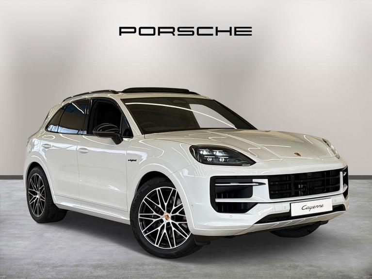 Used 2026 PORSCHE Cayenne Cayenne E-Hybrid Black Edition Carrara White Metallic at JCT600