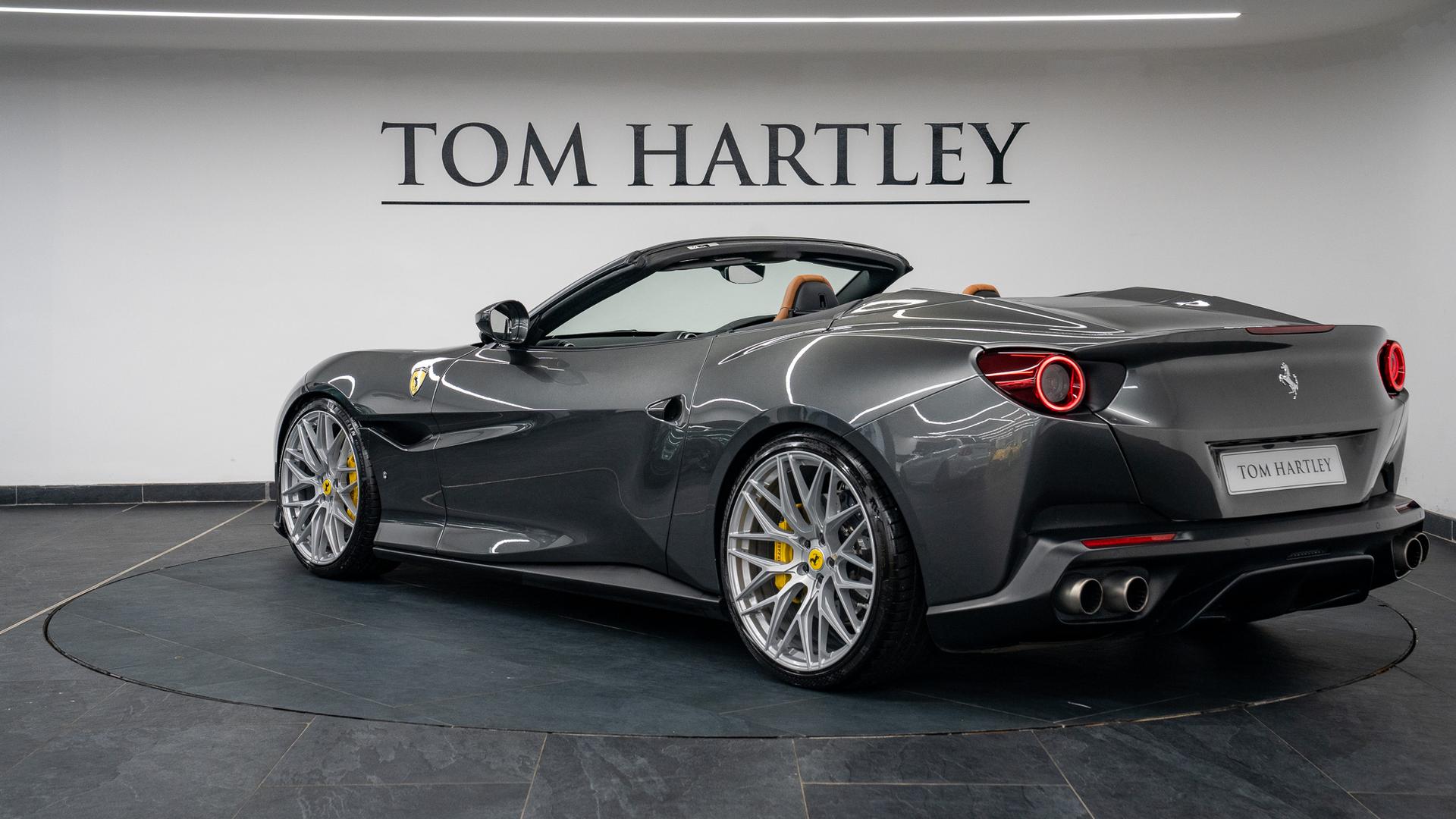 Ferrari Portofino Photo 72400830-cbf7-49bf-ae71-168ca8d34bbd.jpg