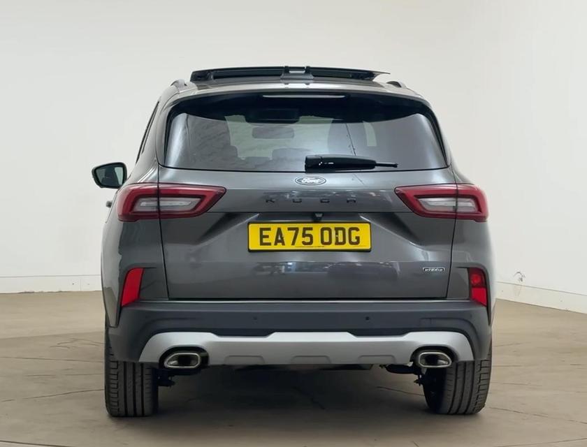 Ford Kuga Photo 72417490-1753-4e02-9fb3-3b47dea410be.jpg