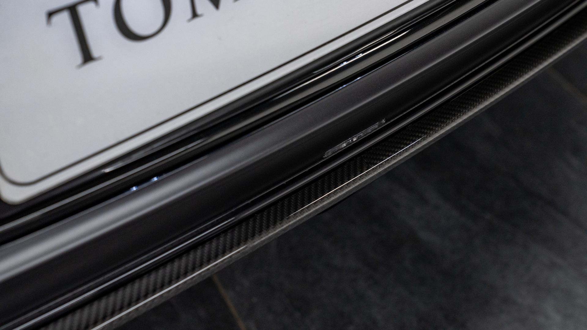 Bentley Continental Photo 72427146-df3b-4dfb-b69f-fba70f7015fe.jpg