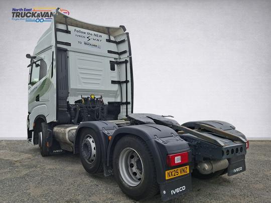 Iveco S-WAY 500hp Photo