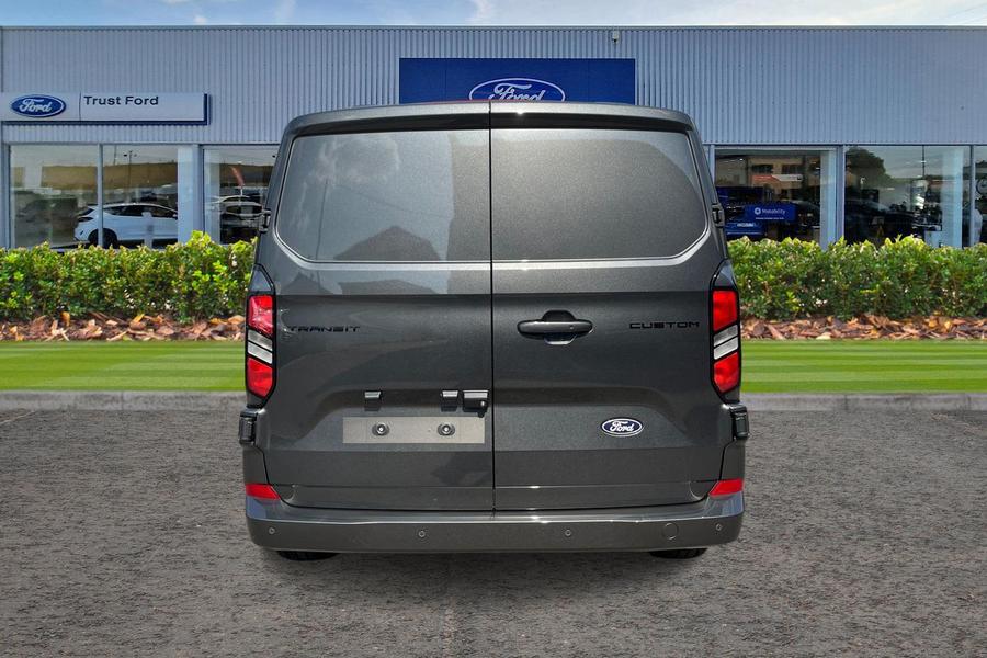 Ford TRANSIT CUSTOM Photo 724d02e8-87f0-41c3-9d44-67addbaa5c36.jpg