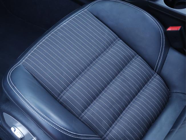 PORSCHE Macan Photo 23