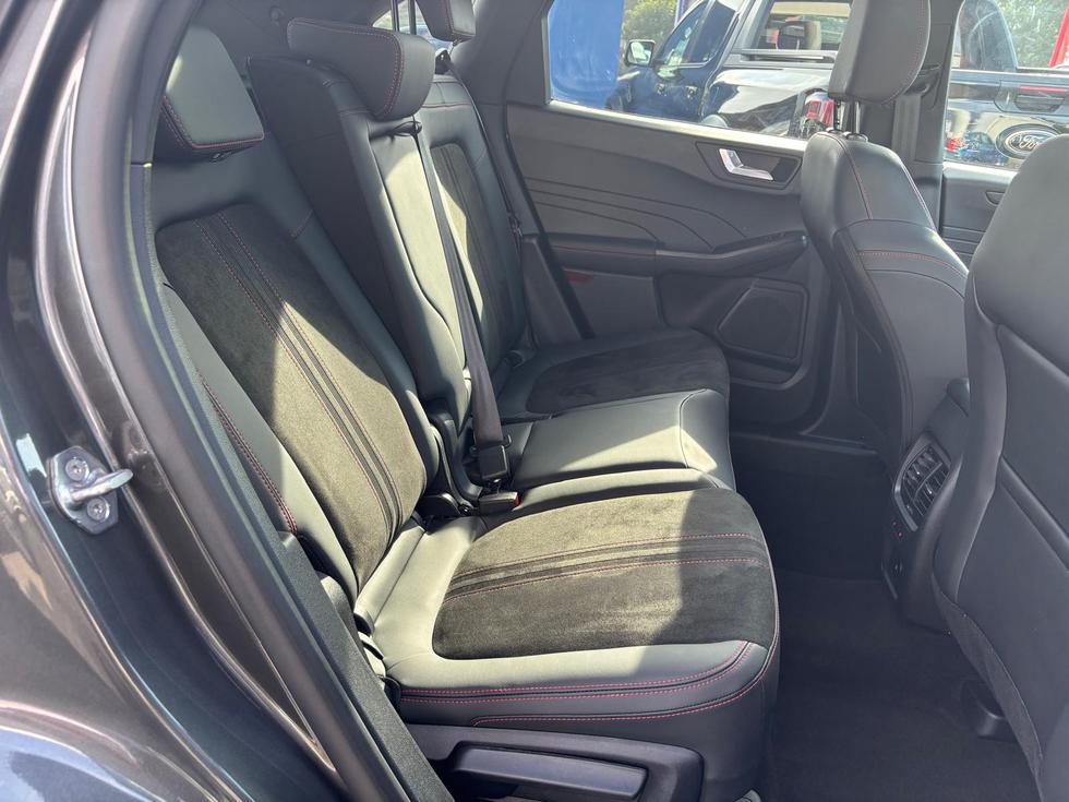 Ford Kuga Photo 72566c47-65a1-4cdb-bcef-fd5aabfe1a6a.JPG