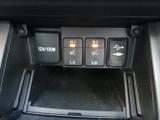 Toyota Auris Photo 14
