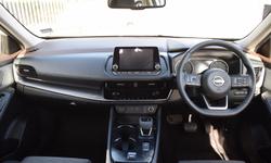 Nissan X-TRAIL Photo 10