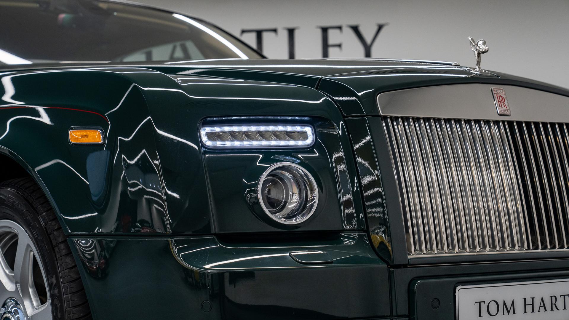 Rolls-Royce Phantom Photo 727aea99-a387-40e7-a3f1-a8fa6c0e2770.jpg