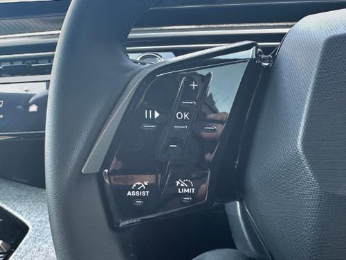 Peugeot 3008 Photo 7285c06b-3cd7-4af5-90b6-1442f7b0f43d.jpeg