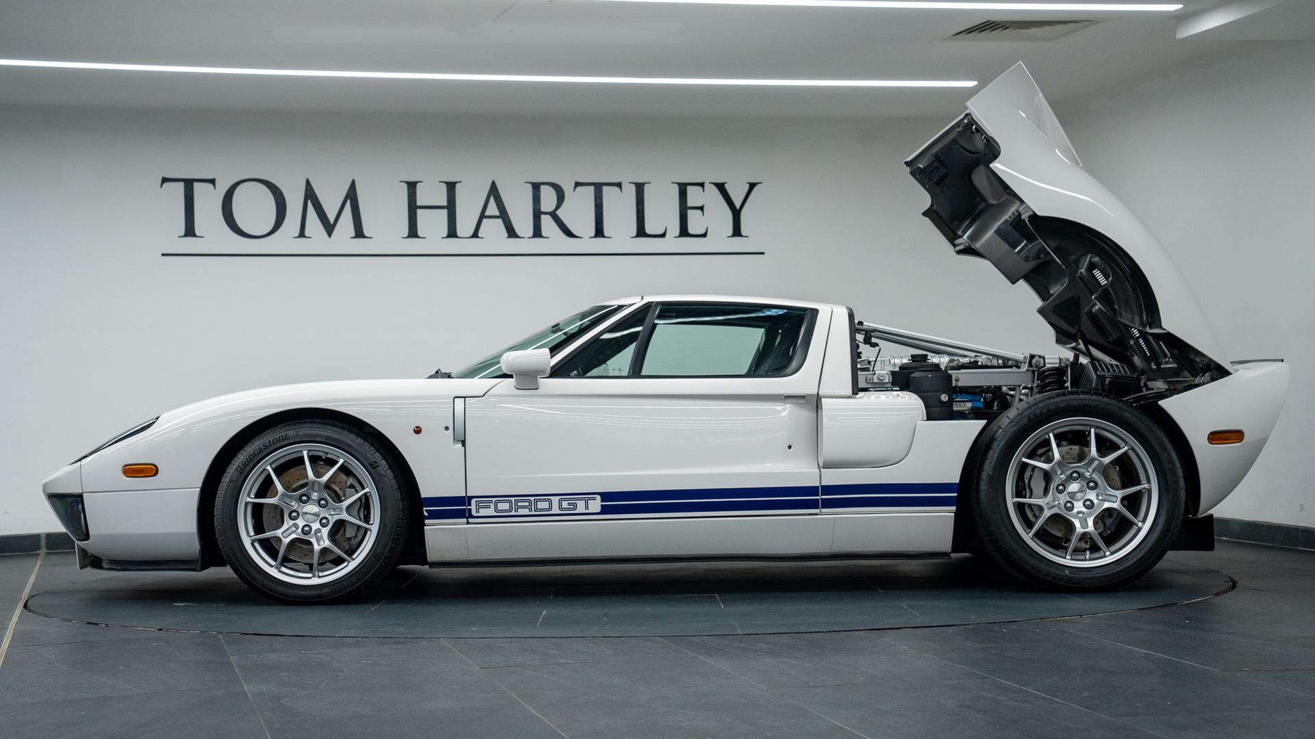 Ford GT Photo 72939633-16c1-4dfa-806d-97f26f4d0092.jpg