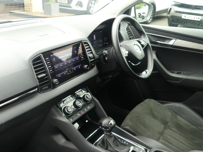 Skoda Karoq Photo 7296df21-727e-4290-aba8-f88c9a8a4734.jpg