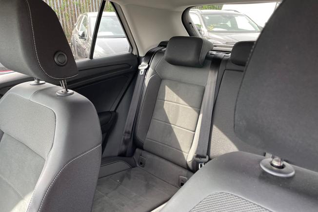 VOLKSWAGEN T-Roc Photo 43