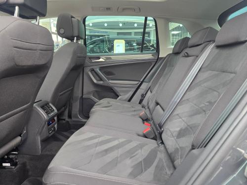 Volkswagen Tiguan Photo 72a8328c-4d66-4533-a72a-918b4361ca8f.jpg