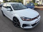 Volkswagen Golf Photo 0