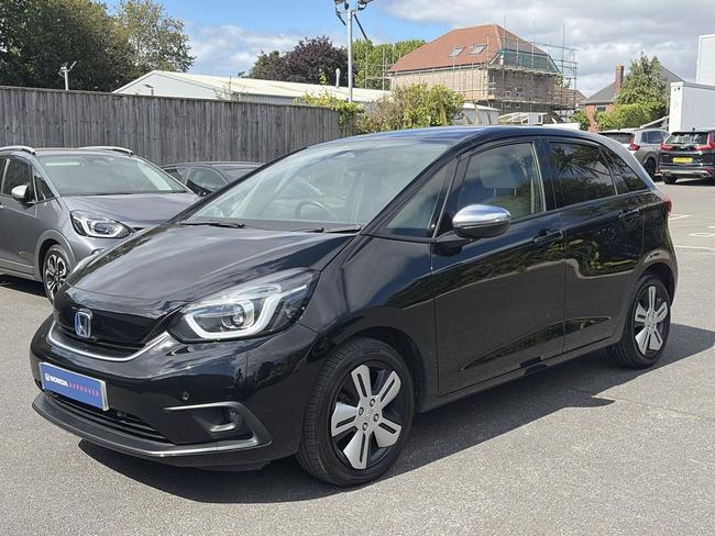 Honda Jazz Photo 72e53704-2130-46b0-b95e-c80e8222e39c.jpg