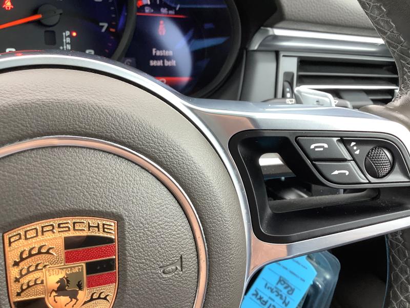 2021 21 PORSCHE MACAN