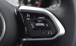 Jaguar E-PACE Photo 15