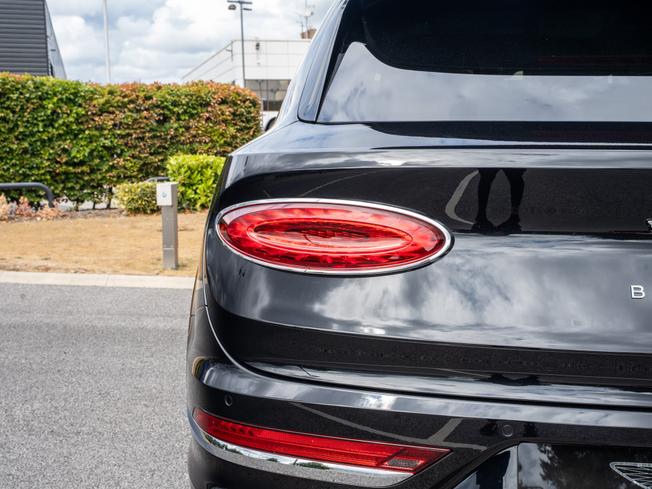 BENTLEY Bentayga Photo 43