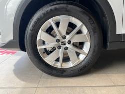 SEAT Arona Photo 5