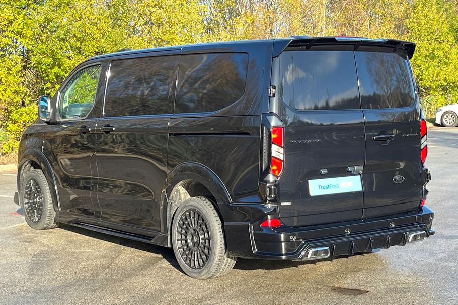 Used Ford TRANSIT CUSTOM PREDATORPHEV01 2