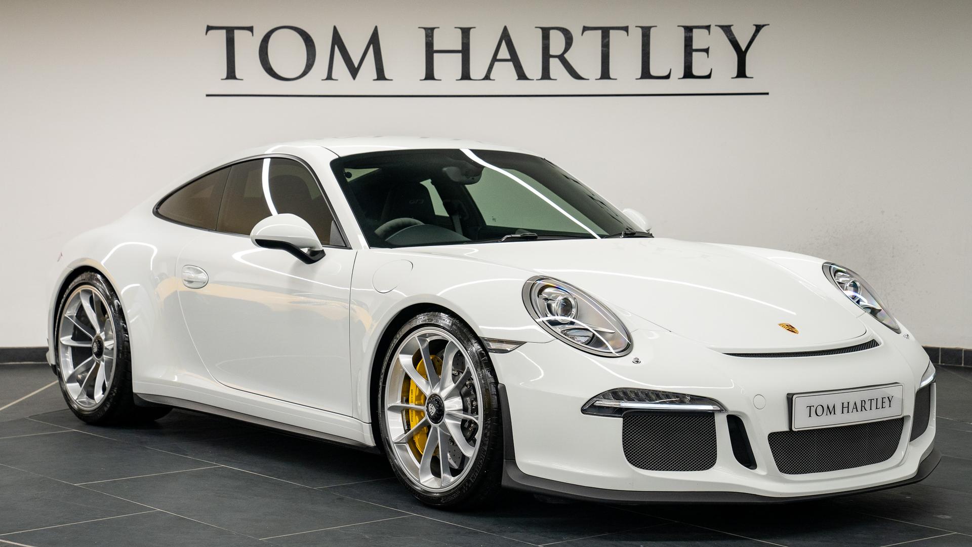 Porsche 911 Photo 73429357-9f26-4052-9b02-06625a2cecf3.jpg