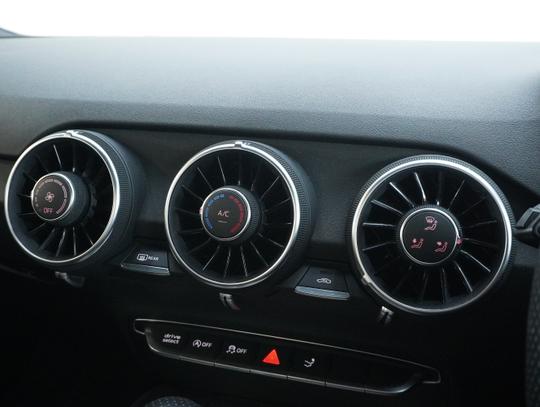 Audi TT Photo 735720ca-c854-4fbb-acc0-5e6320c11ede.jpg