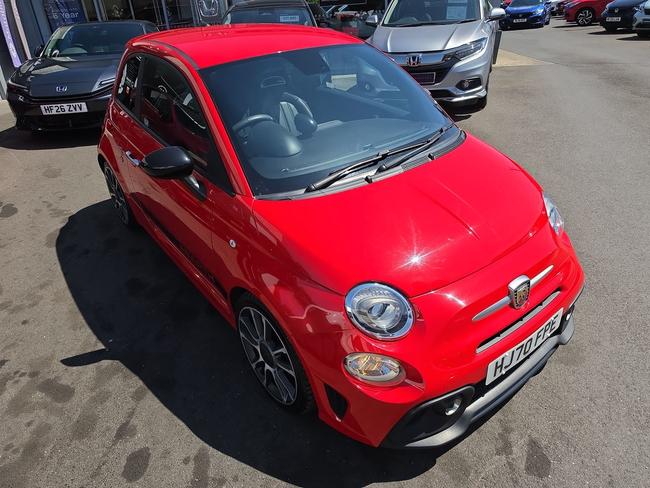 Abarth 595 Photo 735c8e40-ff12-4ee9-b745-9bce7f304470.jpg