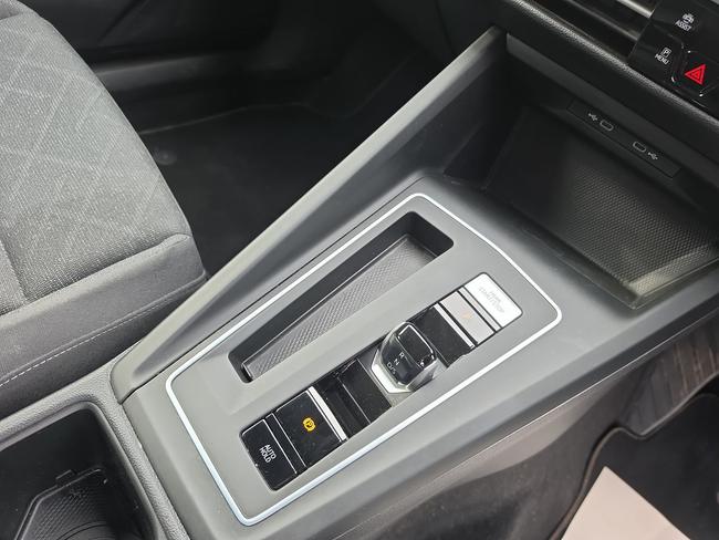 Volkswagen Golf Photo 7369bae1-271f-4d97-be53-5ada54fe5a25.jpg