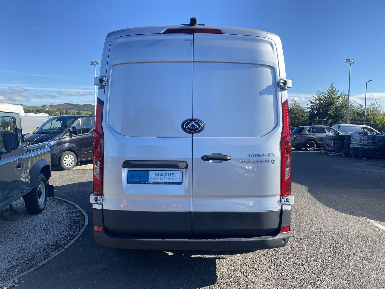 2026 MAXUS DELIVER 9 LWB FWD 2.0 D20 150 Lux Van - vehicle photo 6 for sale on PureCar
