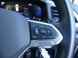Volkswagen T-Roc Photo 36