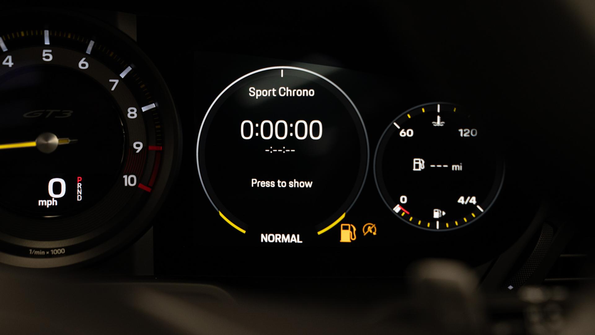 Porsche 911 Photo 73893040-cb41-4516-8cc5-eda217baaae1.jpg