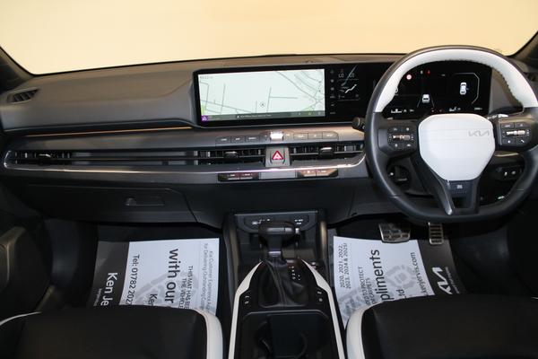 Kia K4 1.6 T-GDi GT-Line S Hatchback 5dr Petrol DCT Euro 6 (s/s) (177 bhp) Photo 8