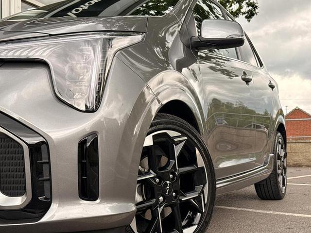 Kia Picanto Photo 738b1dda-76f8-4ee6-aa77-4c5fe8165e9d.jpg