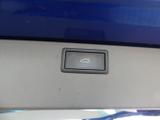Volkswagen Transporter Shuttle Photo 20
